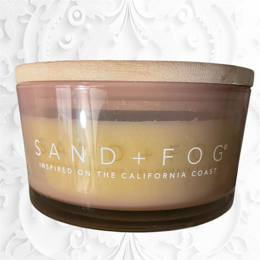 Sand + Fog Goji Berry 10 Oz 3 Wick Candle, Wood Lid Wonderful Unique Scent